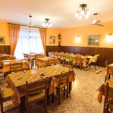 Cantarana Hotel Sesta Godano Exterior photo